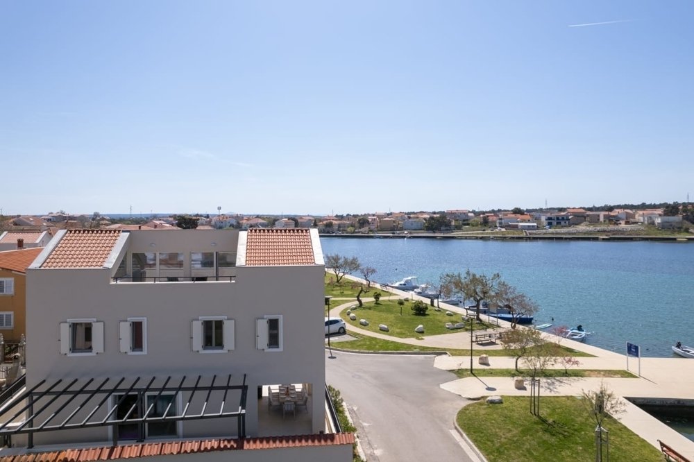 Villa in Nin, Zadar County, Croatia 2 - 17099495