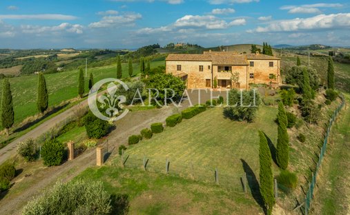 Country House in Montalcino, Tuscany, Italy 1