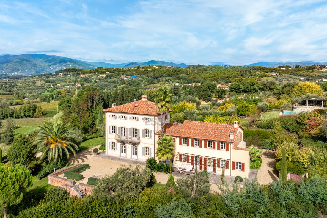 Villa in Montecarlo, Tuscany, Italy 4 - 14955853