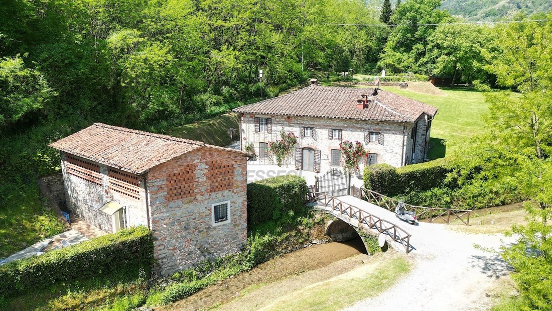 Country House in San Macario In Piano, Lucca, Tuscany 2 - 15455477