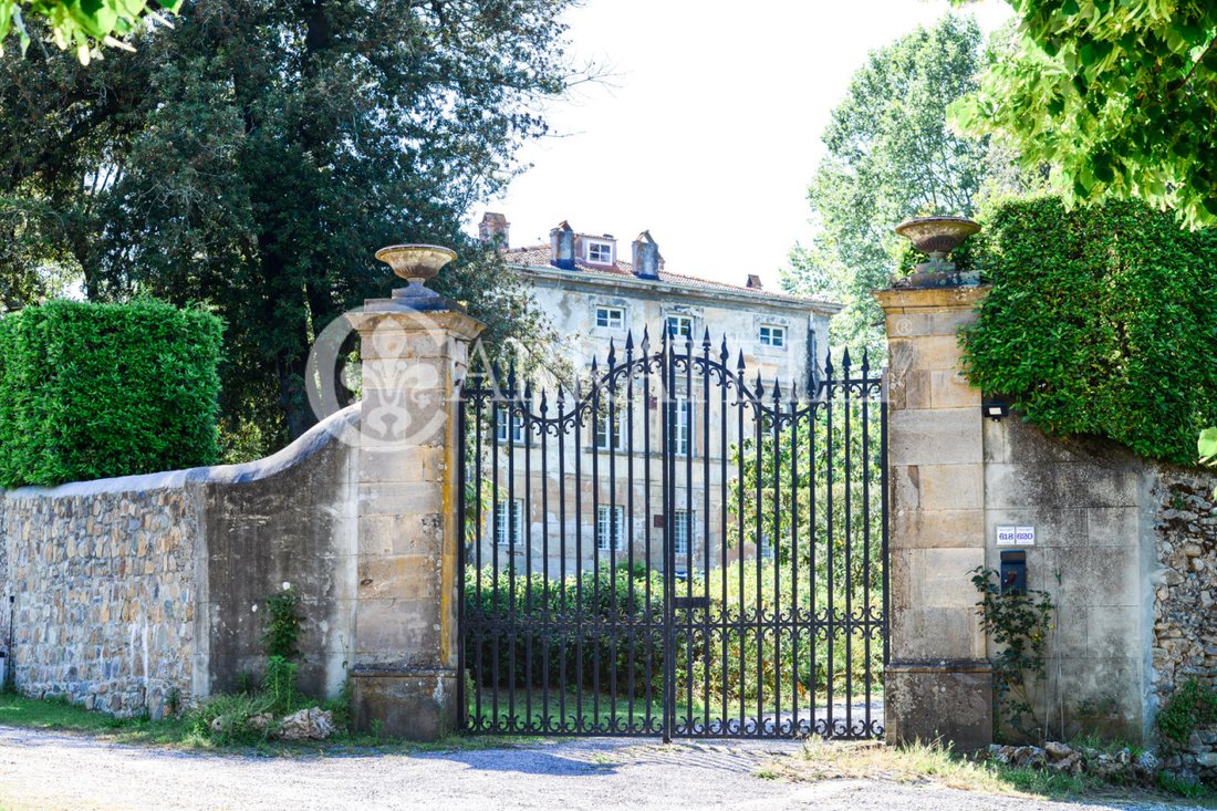 Villa in Compitese, Capannori, Tuscany 4 - 13559026