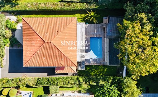 Villa in Aiguillon, Arcachon, France 1