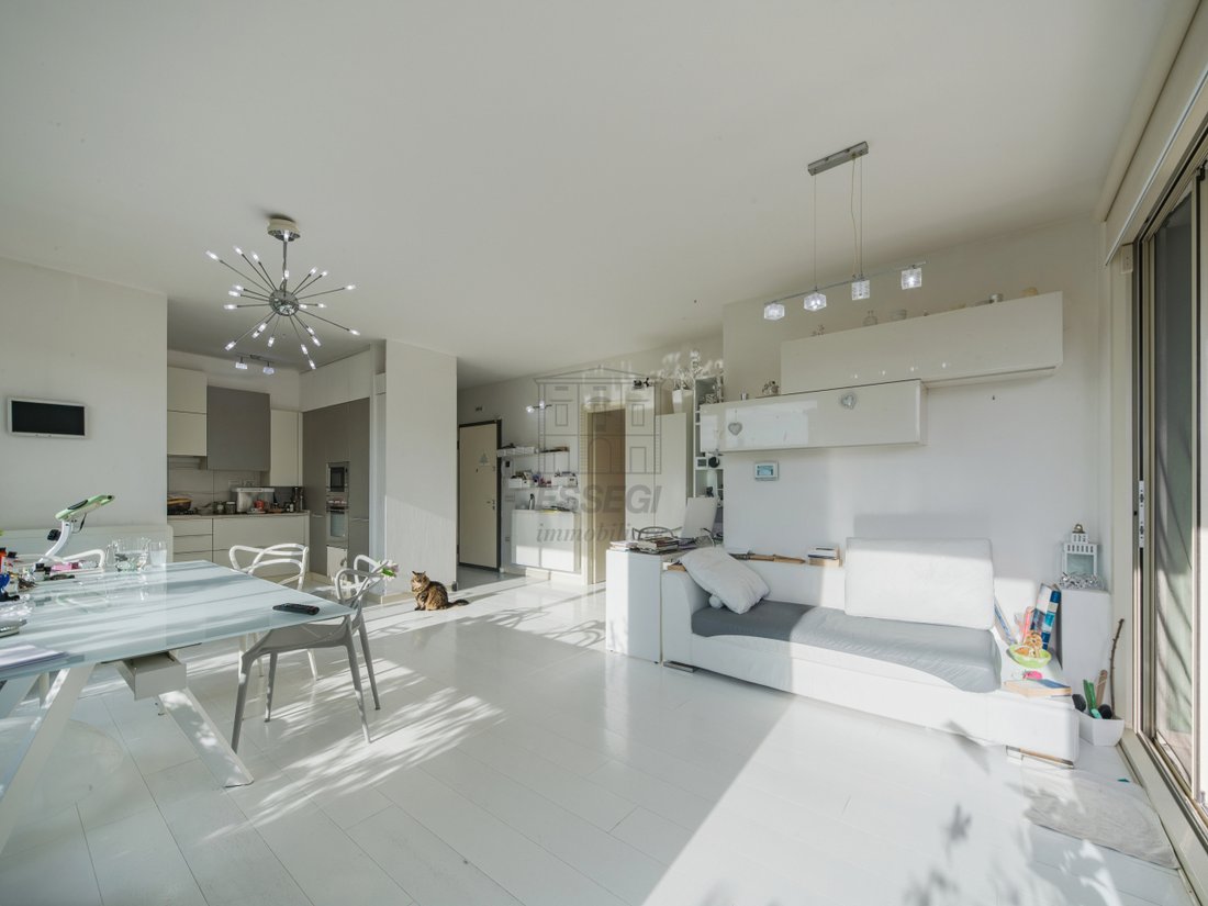 Penthouse in San Concordio, Lucca, Italy 2 - 15661819