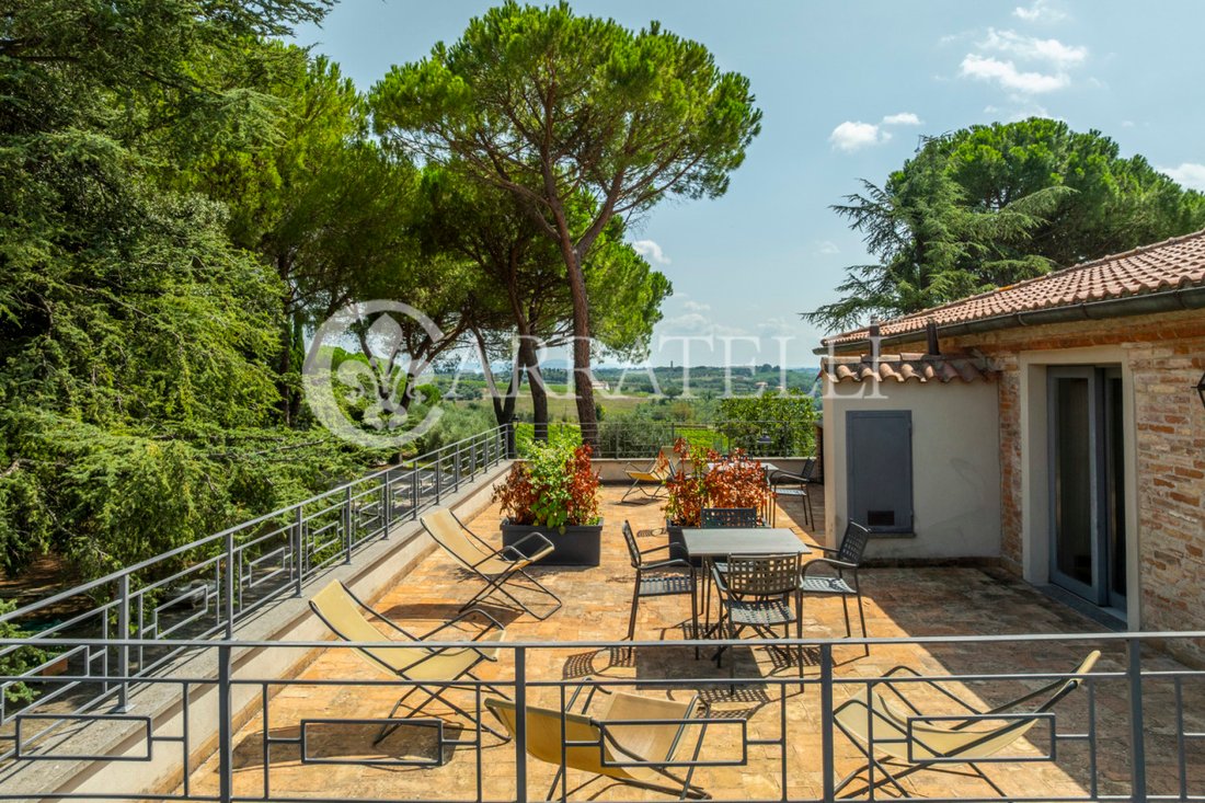 Country House in Castiglione del Lago, Umbria, Italy 4 - 15911746