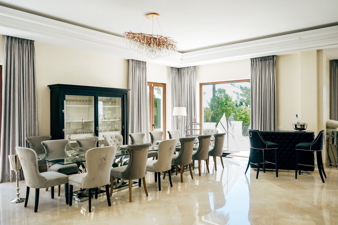 Villa in Sierra Blanca, Marbella, Spain 5 - 17122139