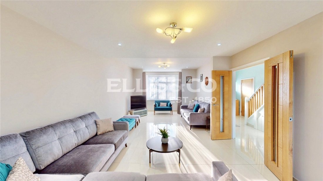 House in Kenton, Brent, England 4 - 17128009