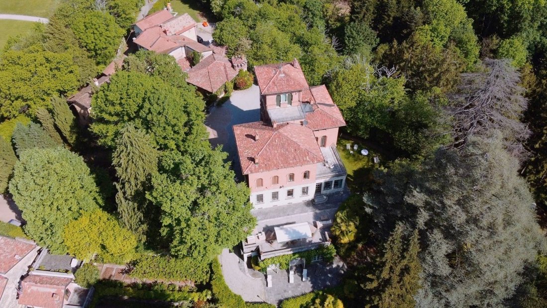 Villa in Velate - Sant'Ambrogio, Varese, Lombardy 3 - 12095079