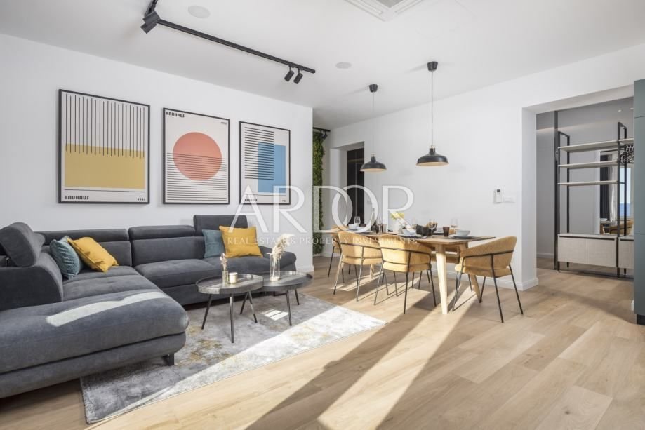 Apartment in Mjesni odbor Luka, Grad Rijeka, Primorje-Gorski Kotar County 3 - 17104154