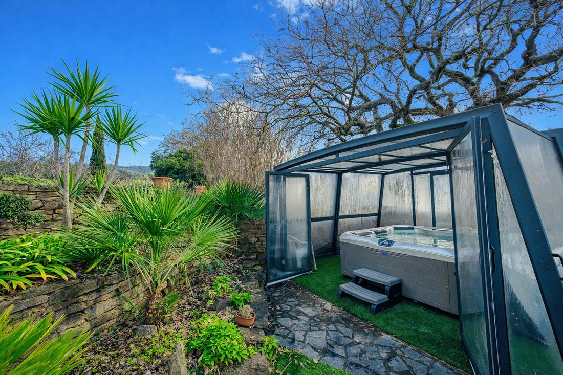 Villa in Pin Vert, Aubagne, France 5 - 17112885