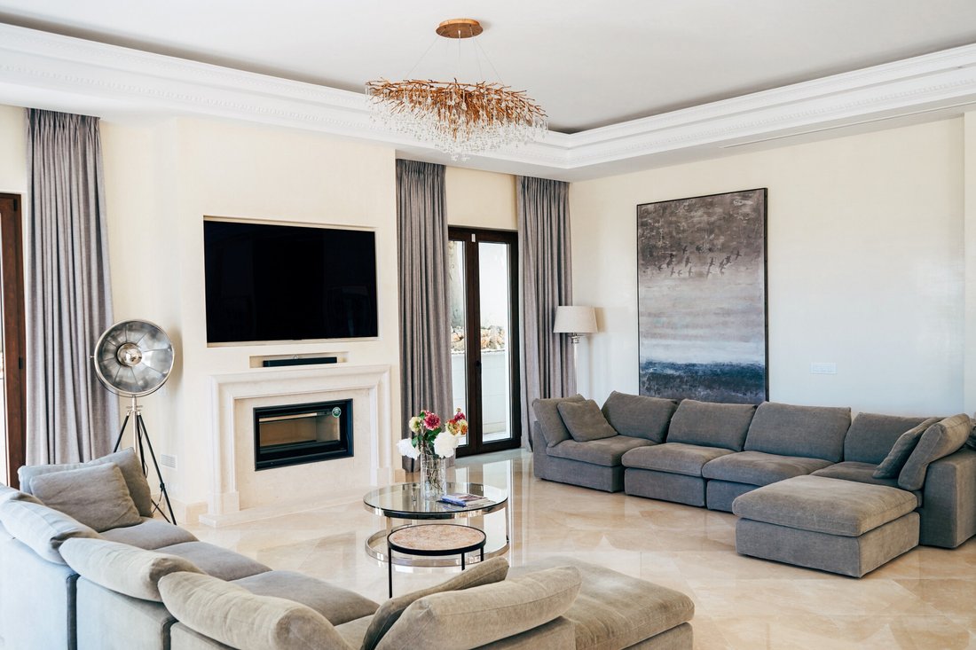 Villa in Sierra Blanca, Marbella, Spain 4 - 17122139