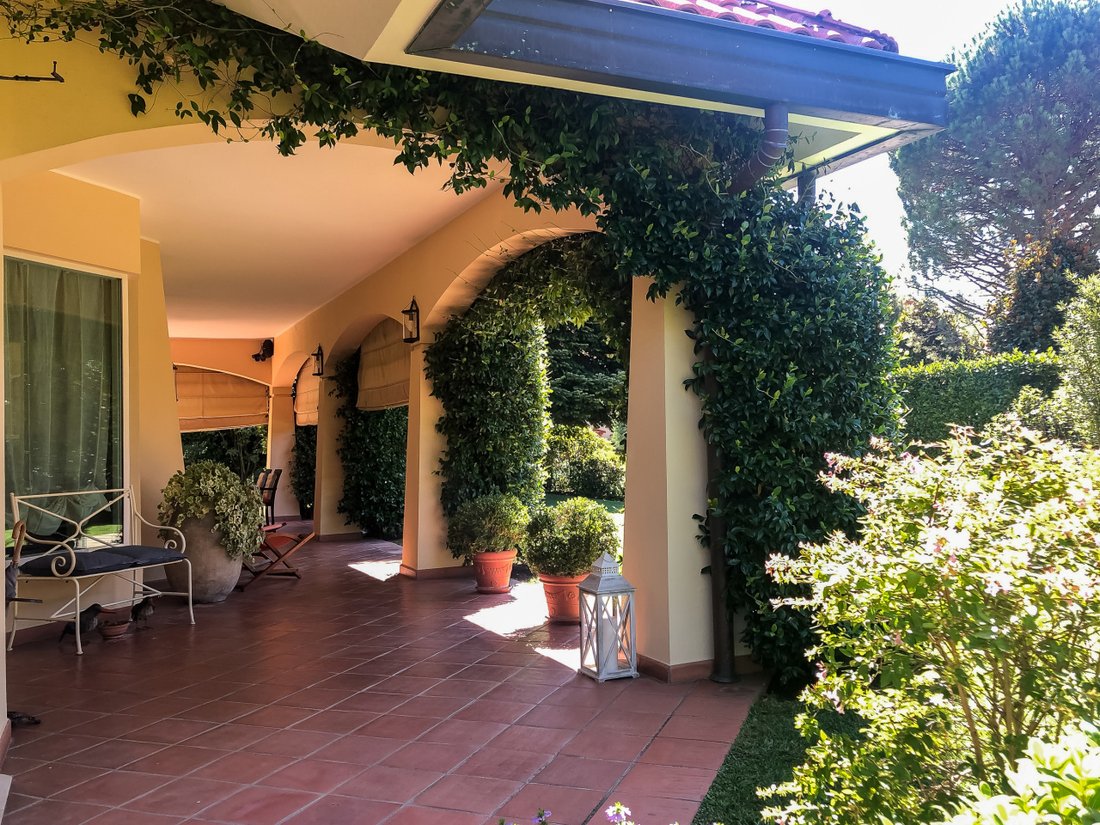 Villa in Lesmo, Lombardy, Italy 2 - 12094991