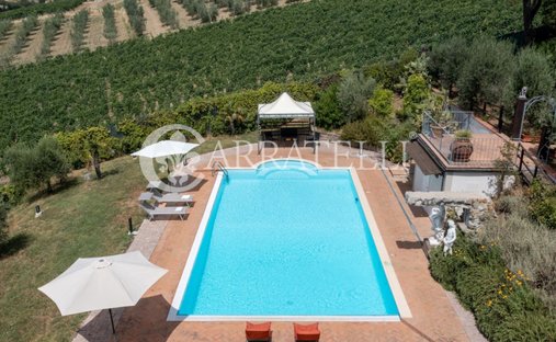 Country House in Center, Cerreto Guidi, Tuscany 1