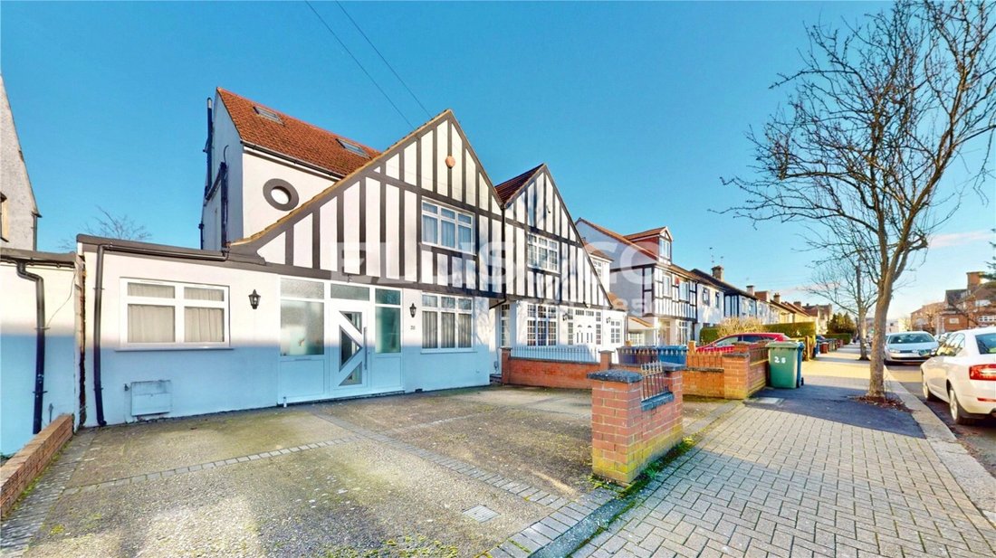 House in Kenton, Brent, England 2 - 17128009