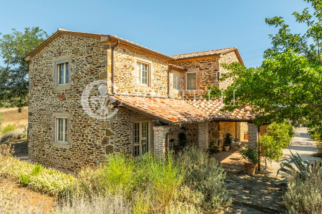 Country House in Manciano, Tuscany, Italy 4 - 14802434