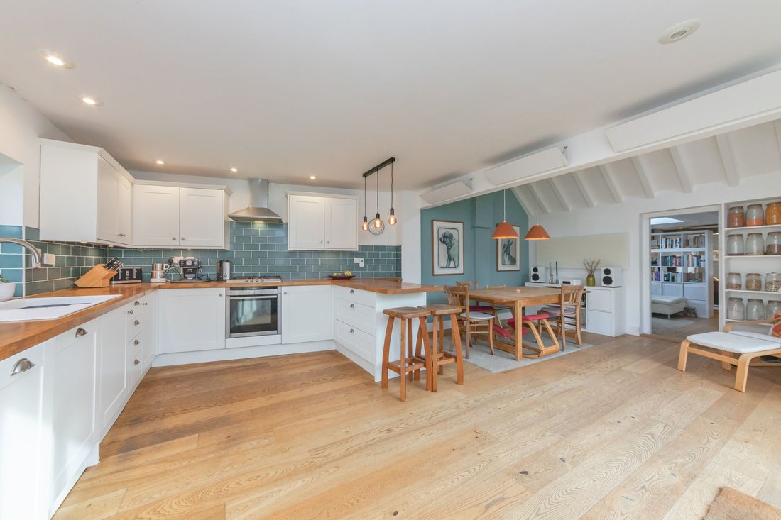 House in Ripe (Chalvington with Ripe), Ripe, England 2 - 17099815