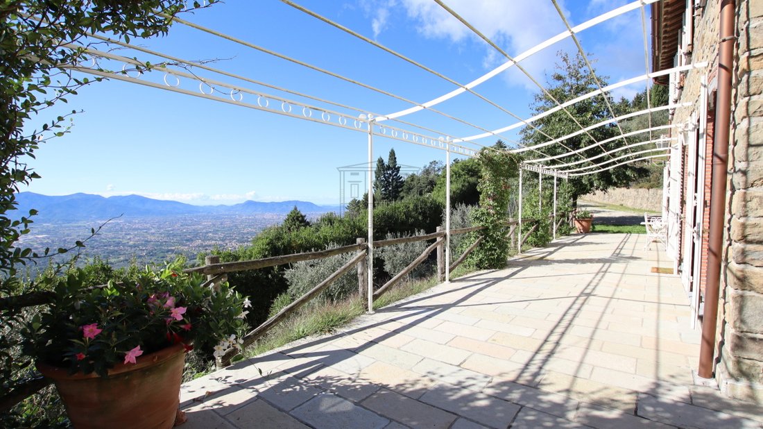 Country House in Pieve di Brancoli, Lucca, Tuscany 3 - 14052443
