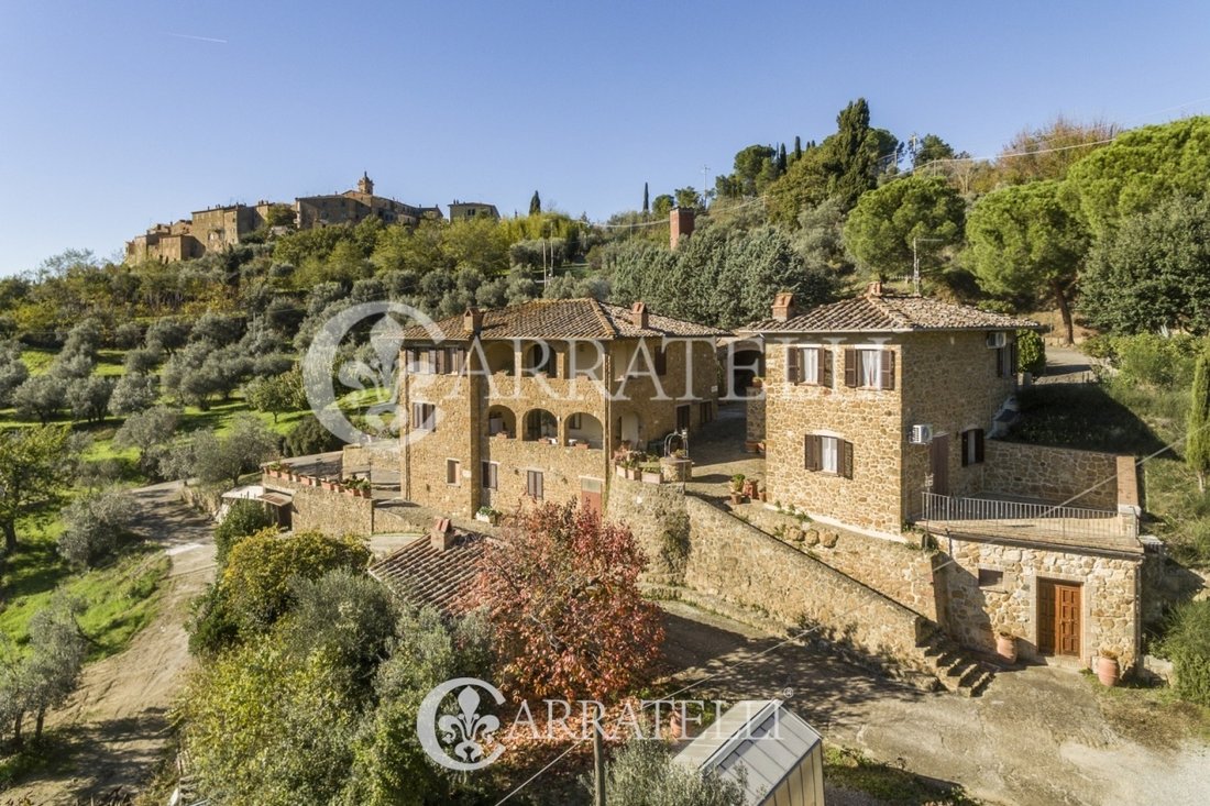 Country House in Trequanda, Tuscany, Italy 1 - 13540528
