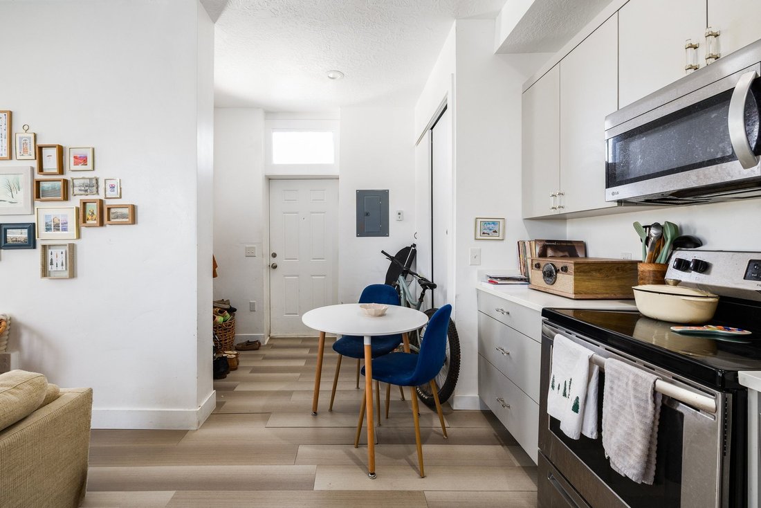 House in Salt Lake City, Utah, United States 3 - 17100220