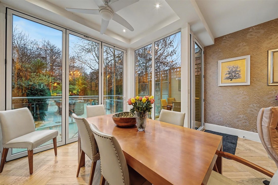 Apartment in West Hampstead, Camden, England 4 - 17099108