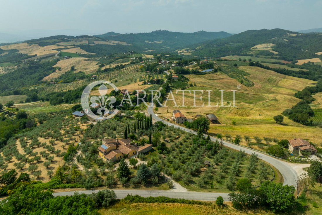 Country House in Todi, Umbria, Italy 5 - 15852024