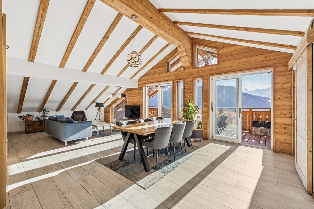 Splendid Renovated Attic Breathtaking View Of The Alps