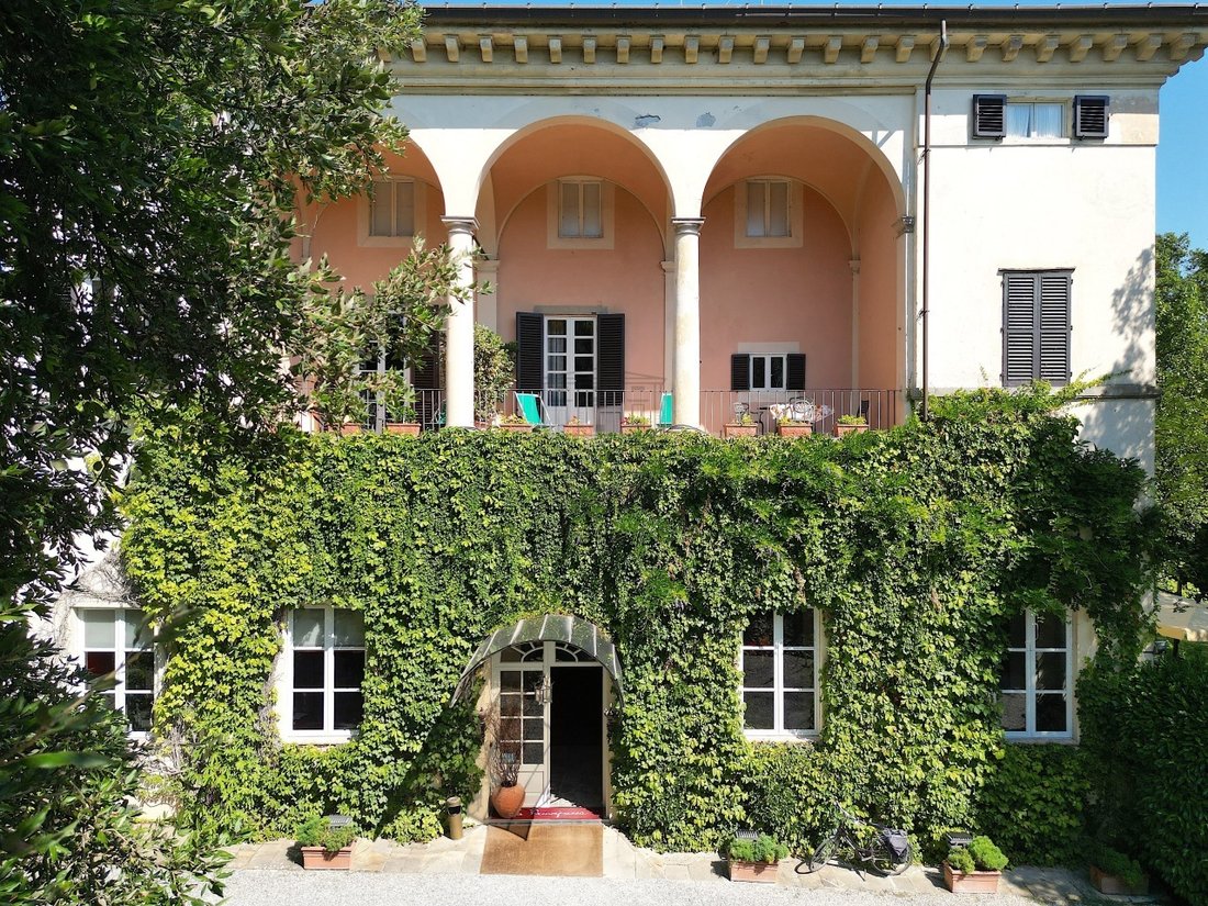 Villa in Saint Mary del Giudice - San Lorenzo a Vaccoli, Lucca, Tuscany 5 - 13336325
