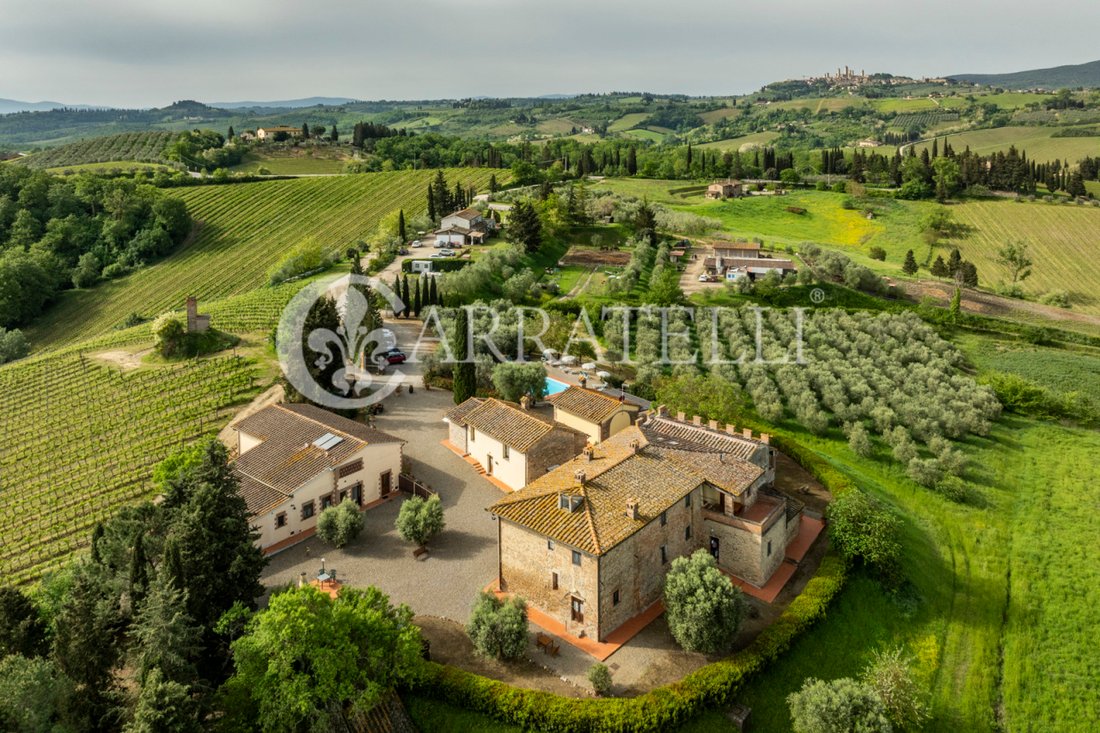 Country House in San Gimignano, Tuscany, Italy 5 - 13608137