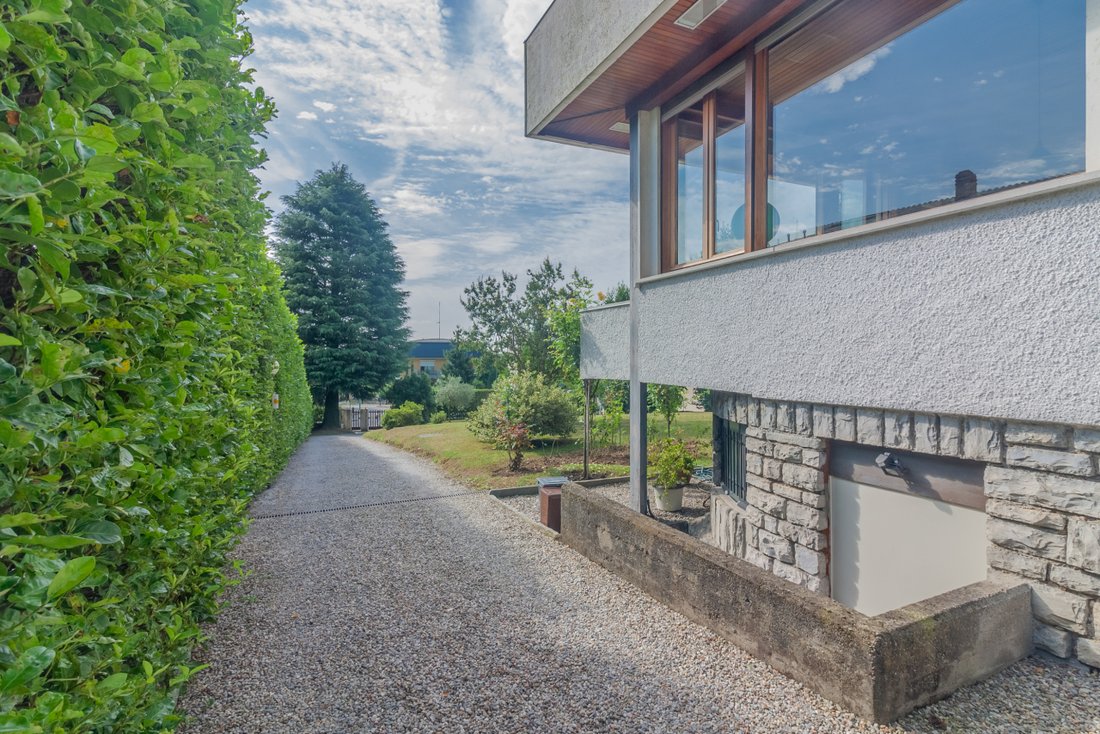 Villa in Erba, Lombardy, Italy 5 - 14557339
