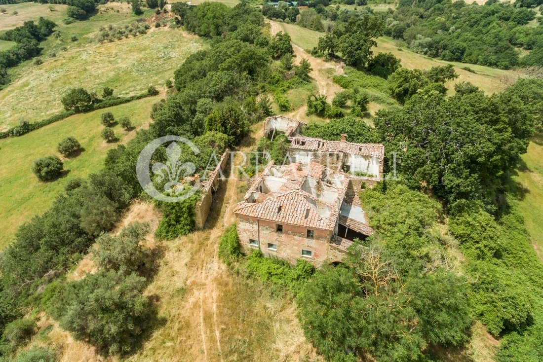 Country House in Torrita di Siena, Tuscany, Italy 2 - 14495821