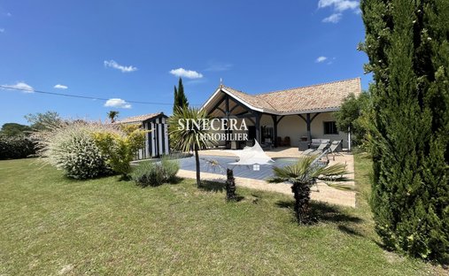 House in Sanguinet, Nouvelle-Aquitaine, France 1
