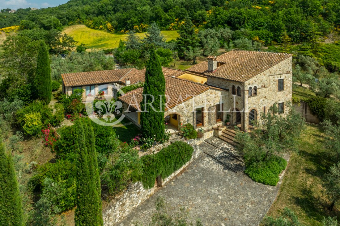 Country House in Todi, Umbria, Italy 2 - 15852024