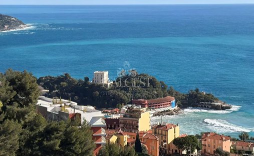 Apartment in Cabbe-Saint Roman, Roquebrune-Cap-Martin, France 1