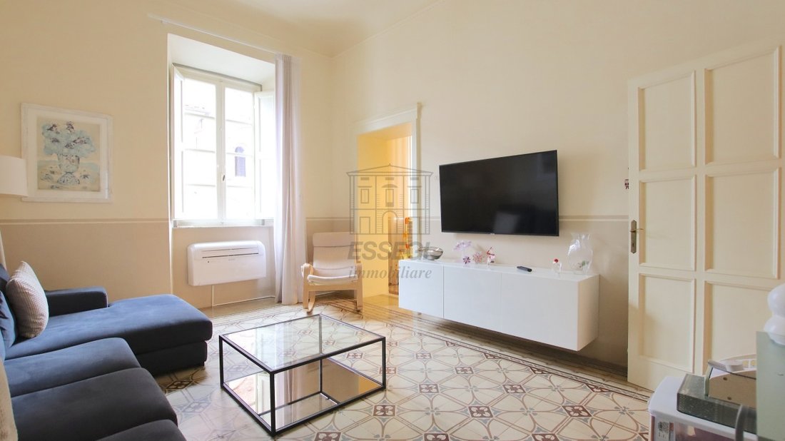 Apartment in Historic Center, Lucca, Tuscany 3 - 16874068