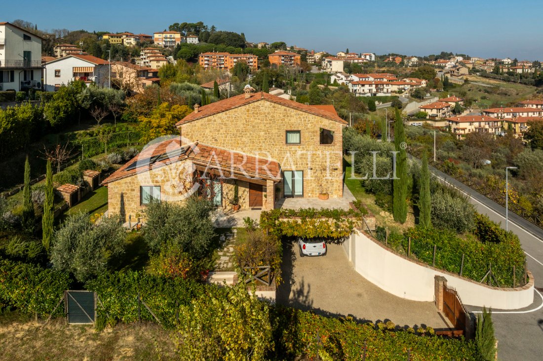 Villa in Montepulciano, Tuscany, Italy 4 - 16895623