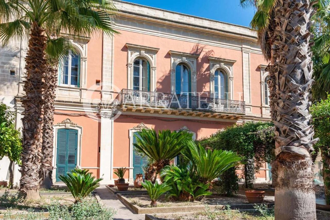 Apartment in Ferrovia-Rudiae, Lecce, Apulia 4 - 16413547