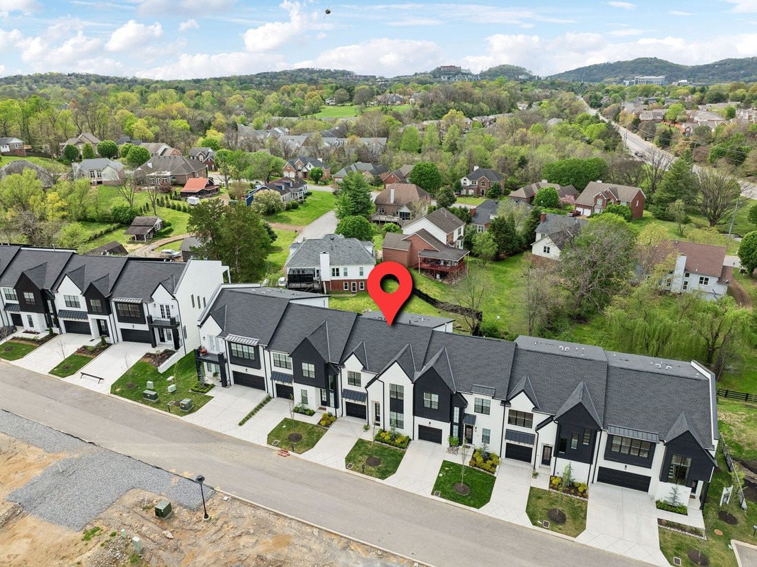 Co Op in Nashville, Tennessee, United States 1 - 17101745