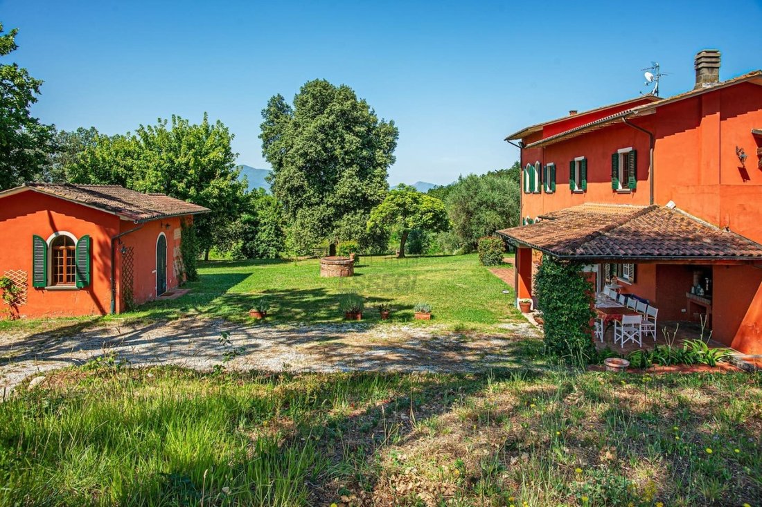 Country House in Montecarlo, Tuscany, Italy 2 - 17073273