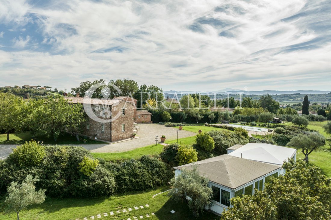 Country House in Foiano della Chiana, Tuscany, Italy 3 - 12296466