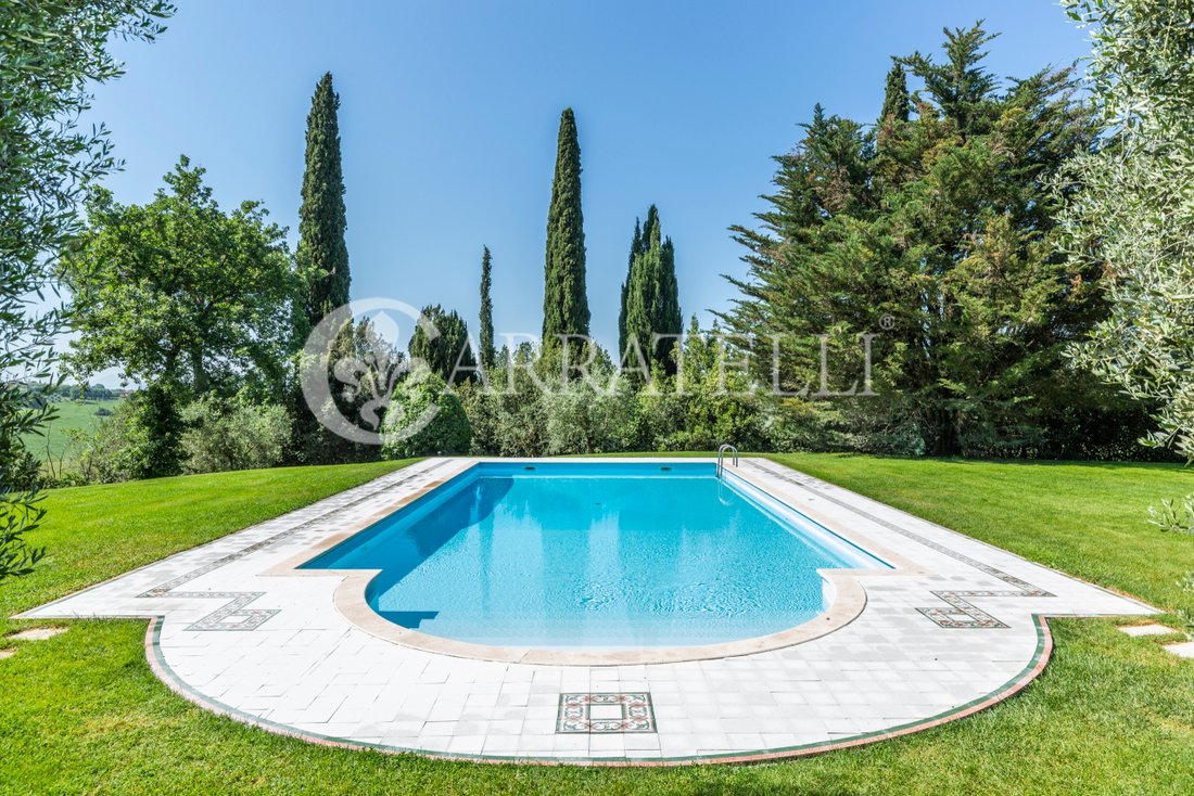 Villa in Foiano della Chiana, Tuscany, Italy 4 - 12021426