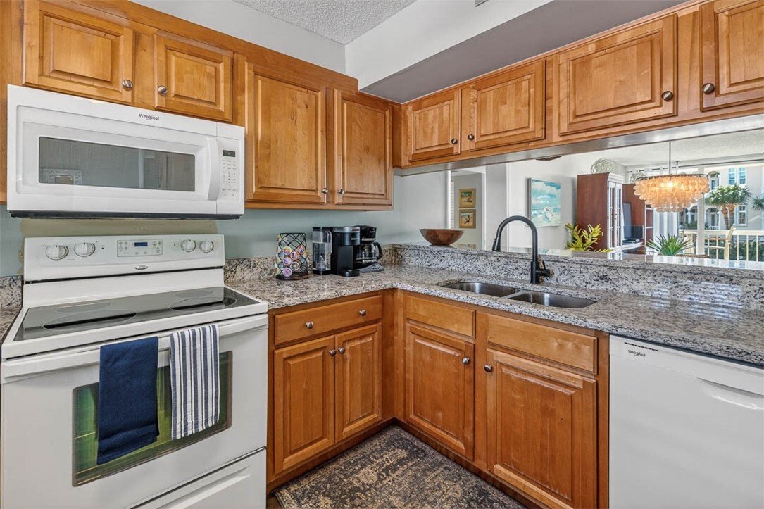 Condo in St. Simons, Georgia, United States 3 - 16370444