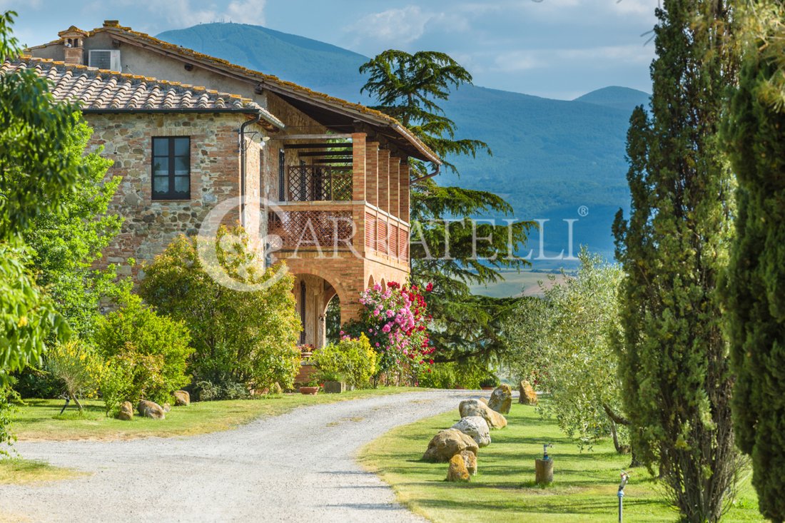Country House in Pienza, Tuscany, Italy 2 - 12384159