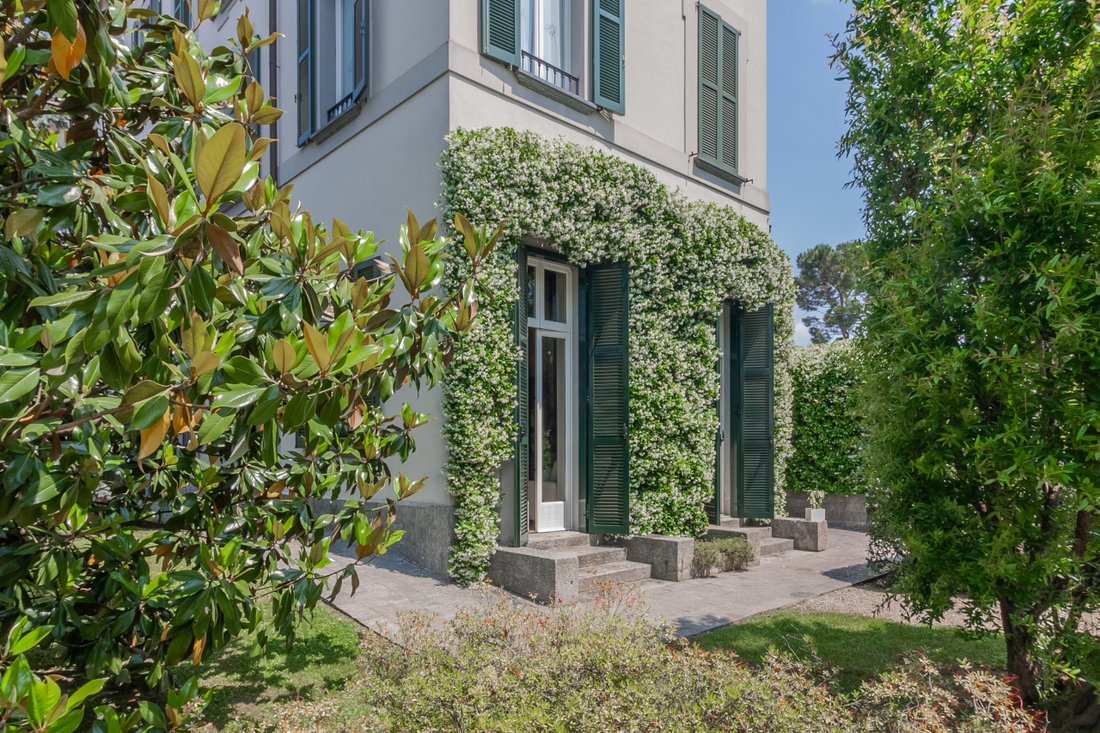 Apartment in Besana in Brianza, Lombardy, Italy 1 - 12938886
