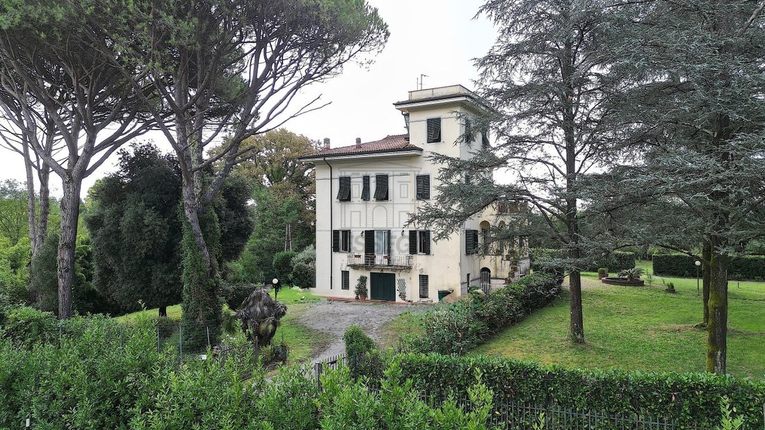 Villa in Area Monte San Quirico - Sant'Alessio, Lucca, Tuscany 4 - 16192958