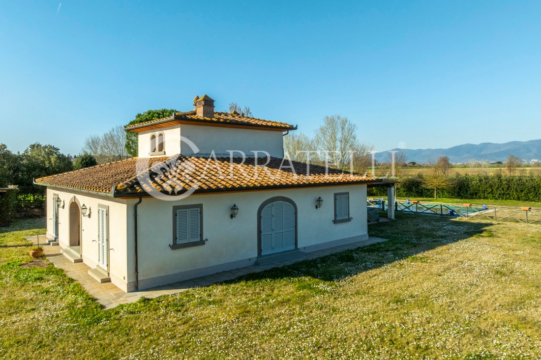 Country House in Fratta-Santa Caterina, Cortona, Tuscany 2 - 15258675