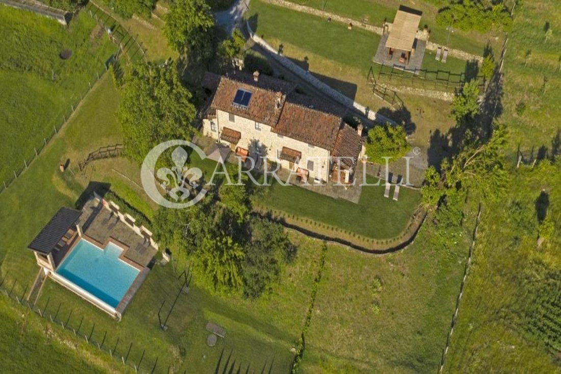 Country House in Pieve Fosciana, Tuscany, Italy 5 - 12735377