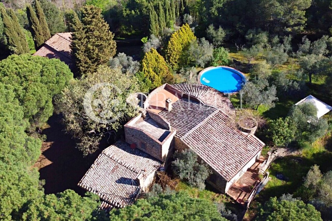 Country House in Montepulciano, Tuscany, Italy 1 - 14651691