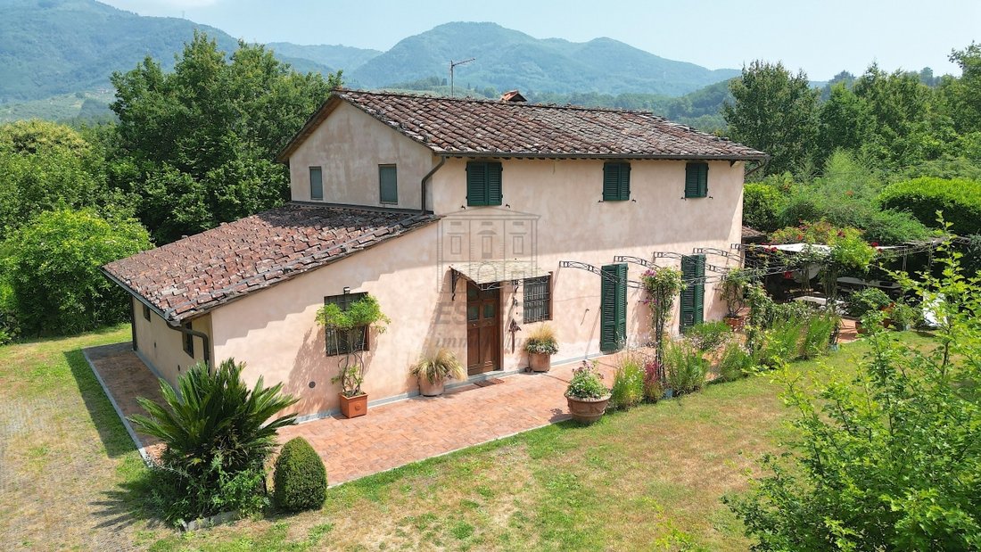 Country House in Capannori, Tuscany, Italy 2 - 15873251