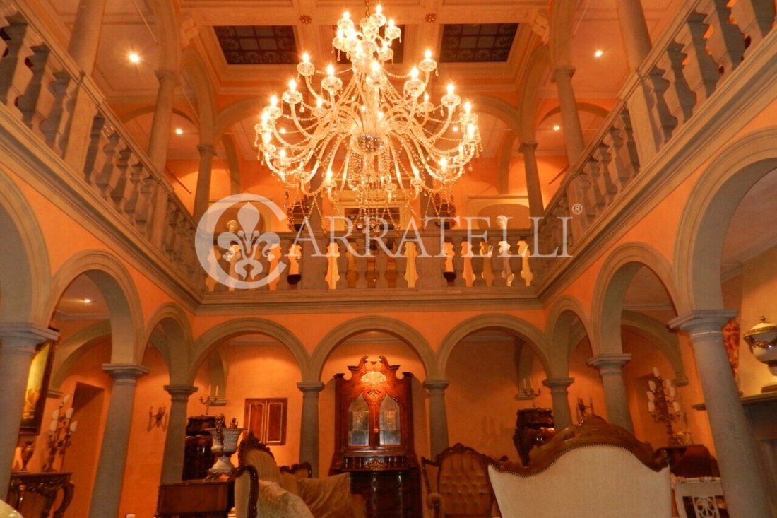 Villa in Historic Center, Lucca, Tuscany 4 - 14277296