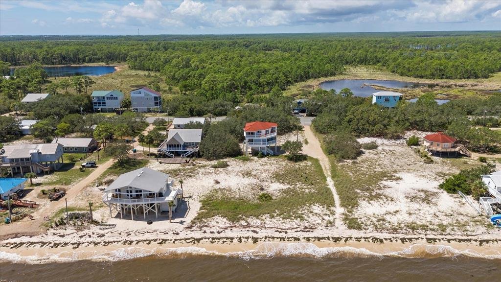 House in Alligator Point, Florida, United States 1 - 17101621