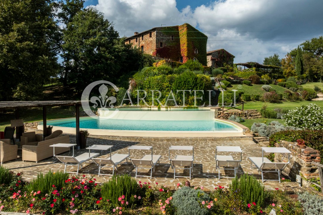 Country House in Chiusdino, Tuscany, Italy 3 - 16281262